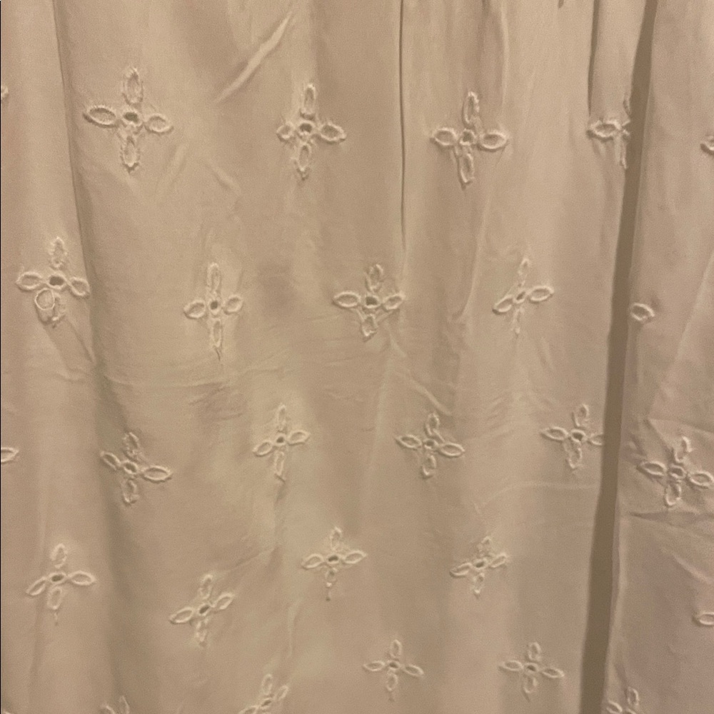 LOFT White Eyelet Ruffle top - Picture 6 of 6